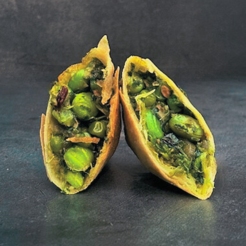 Edamame, pea and spinach samosa.  Protein-packed samosa.